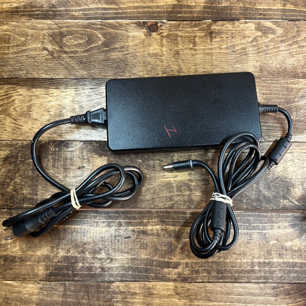 Dell 240W AC Adapter Charger 19.5V 12.3A FWCRC GA240PE1-00 Alienware Precision